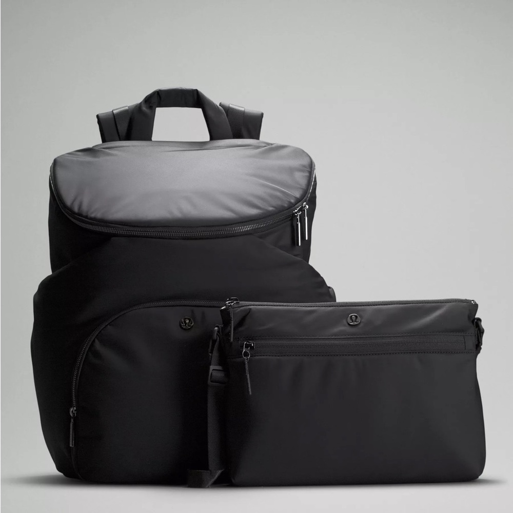 NWT lululemon new parent backpack 17L black/trench